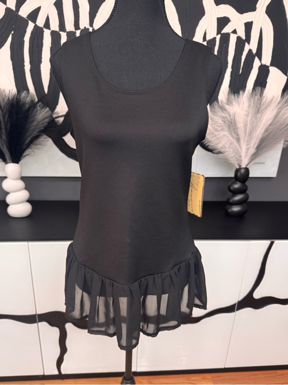 Vintage Havana Black Tank Top Ruffle Hem Y2K Sleeveless Medium BNWT New Tag